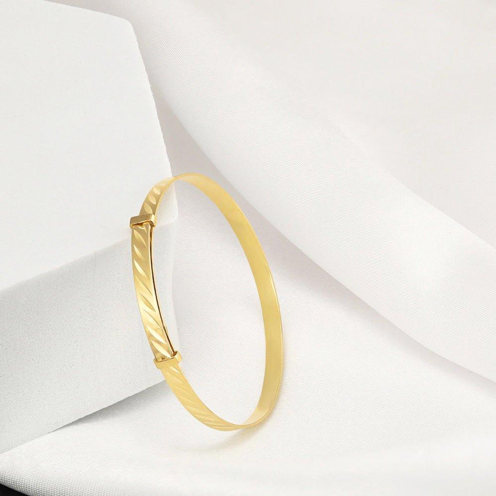 Yellow Gold Diamond Cut Expandable Baby Bangle - 41.9mm