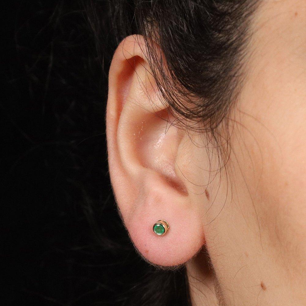 9ct Yellow Gold 3.8mm Emerald Rubover Studs