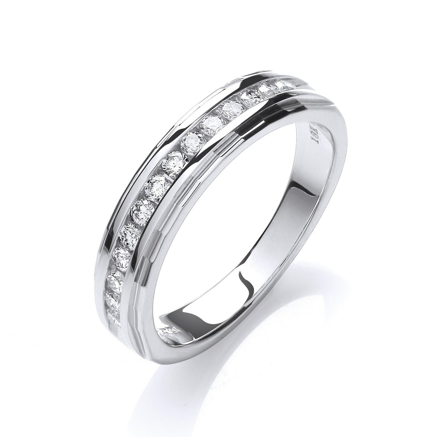 18ct White Gold 0.25ctw Diamond Eternity Ring - 4.6mm